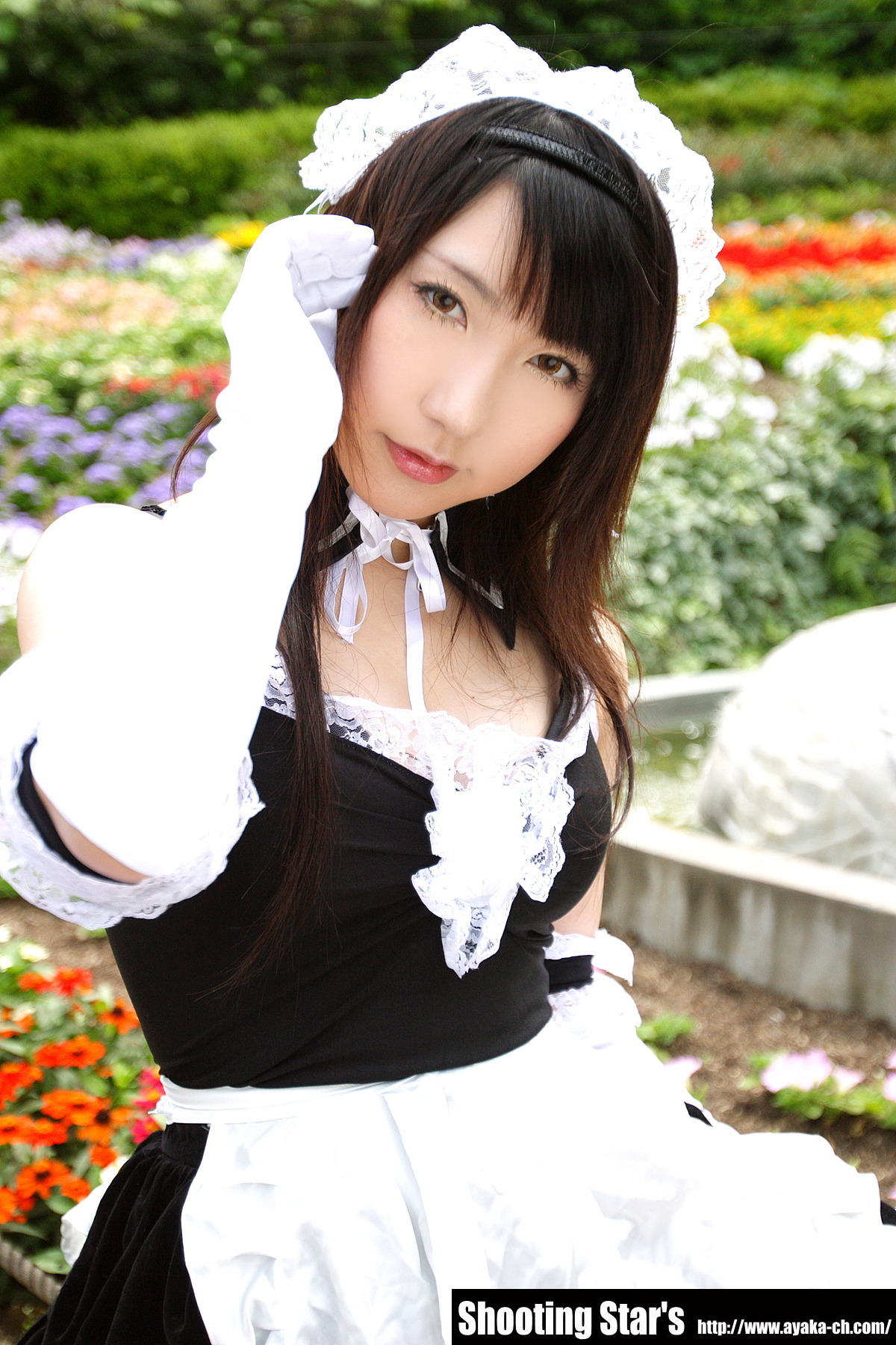 [Cosplay]  Sexy Maid with big boobs